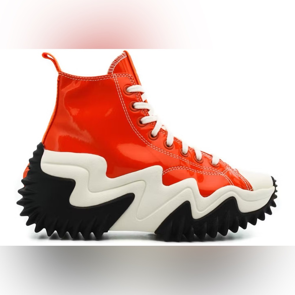 Converse Run Star Motion